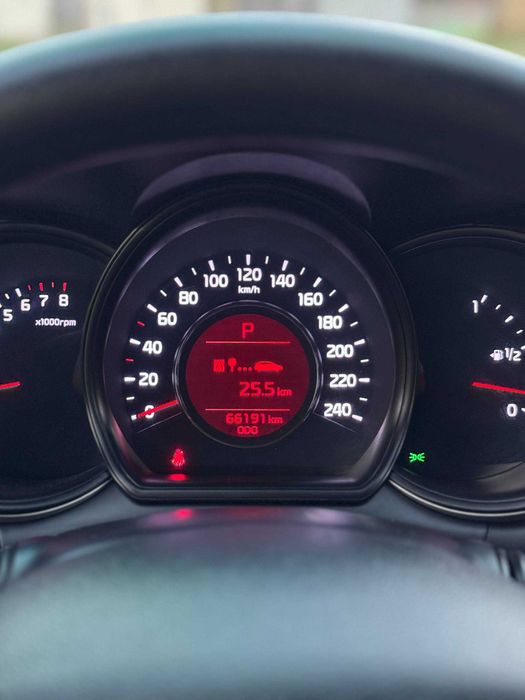 Kia Ceed 2018 1.6 Акпп 66т км пробег ! Состояние НОВОЙ машины !