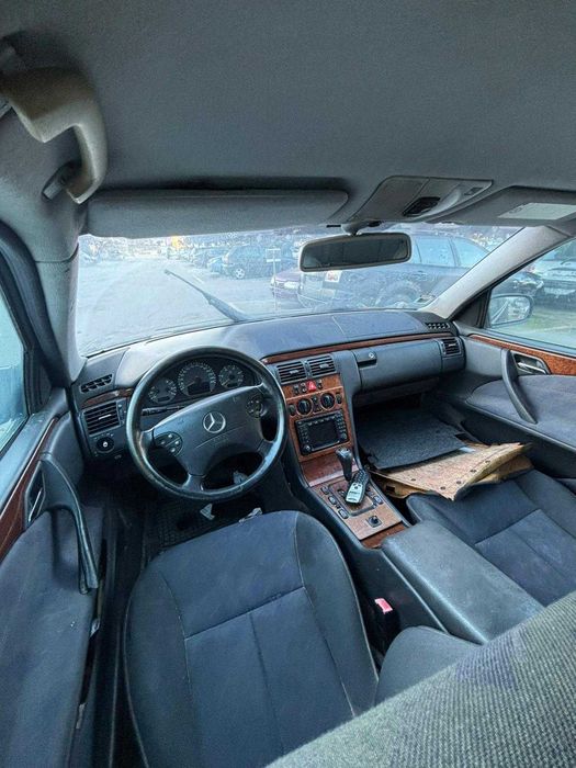 Mercedes E-CLASS para Peças e acessórios