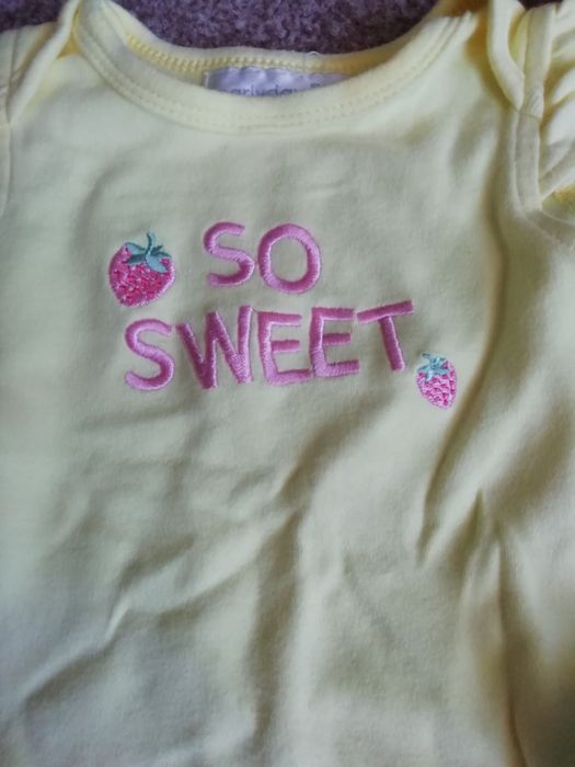 Komplet niemowlęcy dziewczęcy r. 68