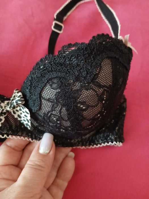 Бюстгальтер ліфчик M&S 70A 32A