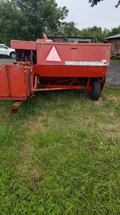 Прес Deutz Fahr HD560
