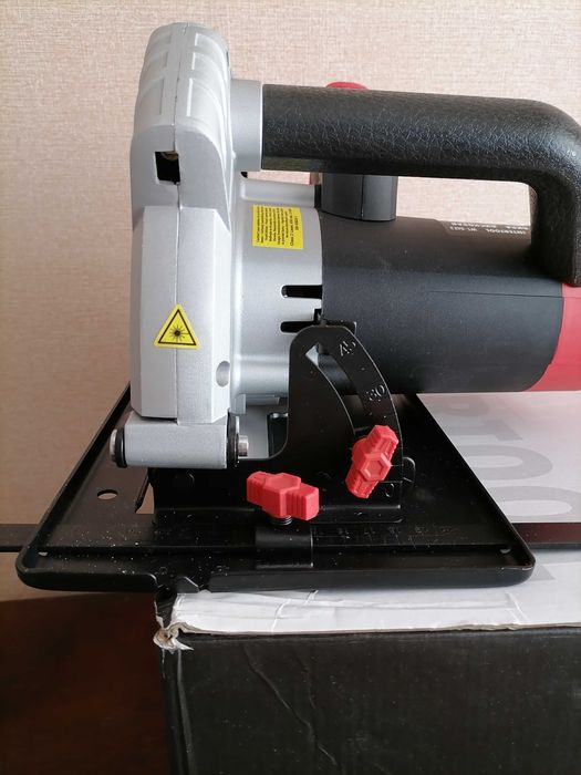 Дискова пила INTERTOOL WT-0623