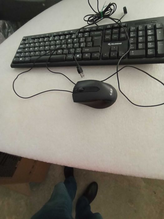 2 Keyboards, Used428223178055372802