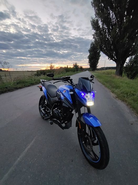 Мотоцикл Spark sp200 r32