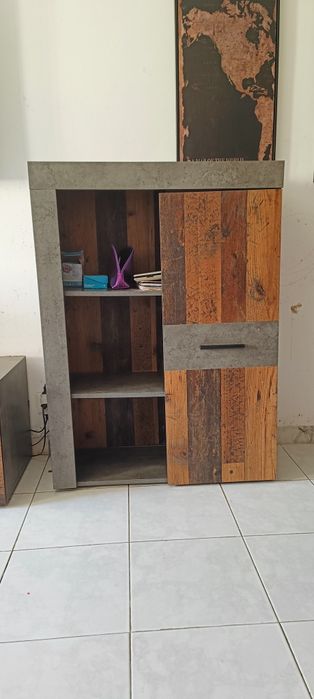 Recheio de sala, inclui (mesa, hack,bar, armário)