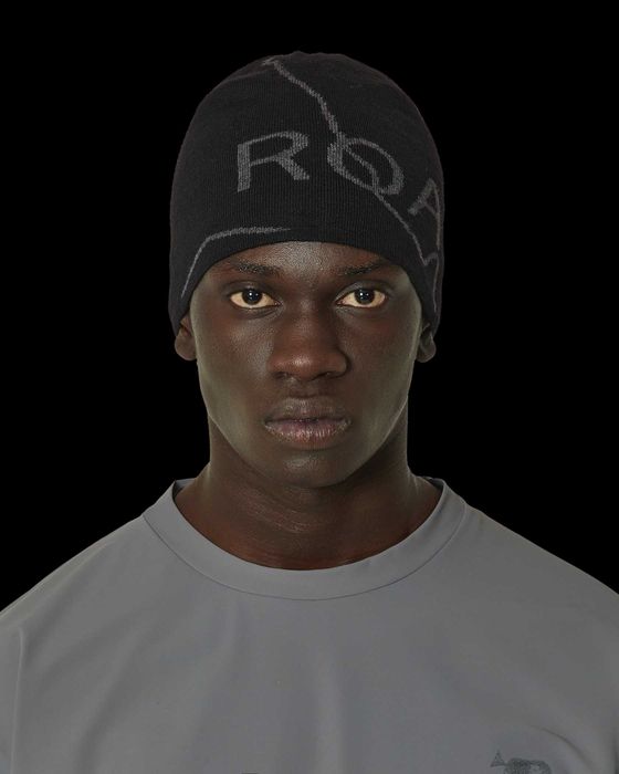 Шапка Roa Beanie Logo Black