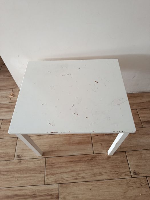 Stolik Ikea Kritter