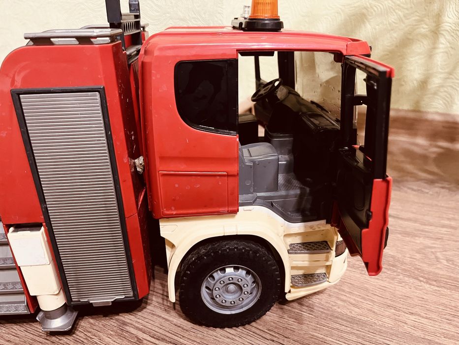 Bruder автомобіль SCANIA DLK 23/12