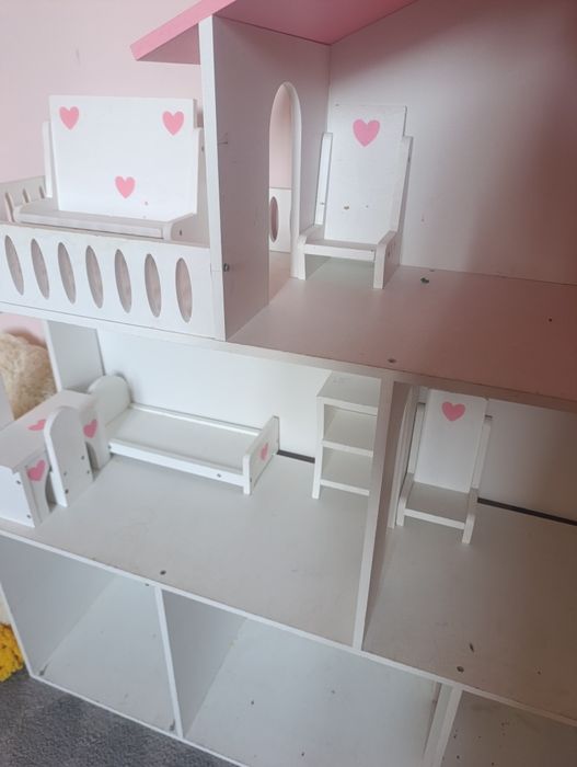 Будинок для ляльок