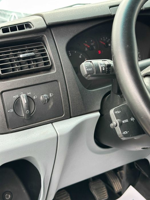 Продам  Ford Transit 2013 рік можлива розстрочка,кредит,обмін!