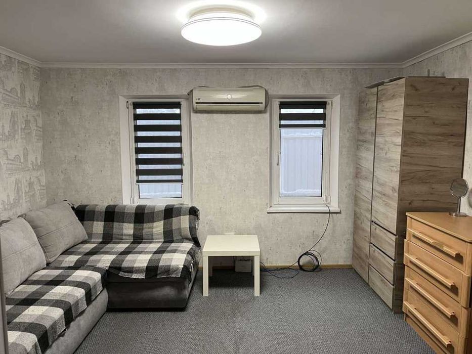 Частина будинку 28 м² з ремонтом і гаражем| | Інститут зв’язку