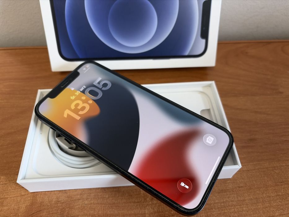 Iphone 12 jak nowy