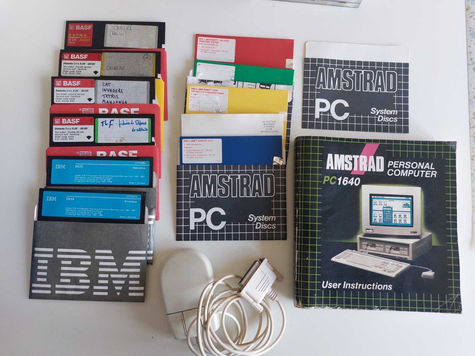 Amstrad personal computer manual + diskettes de instalação para colecionadores