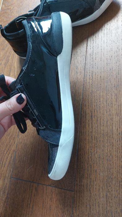 Buty sneakersy lakierowane Calvin Klein