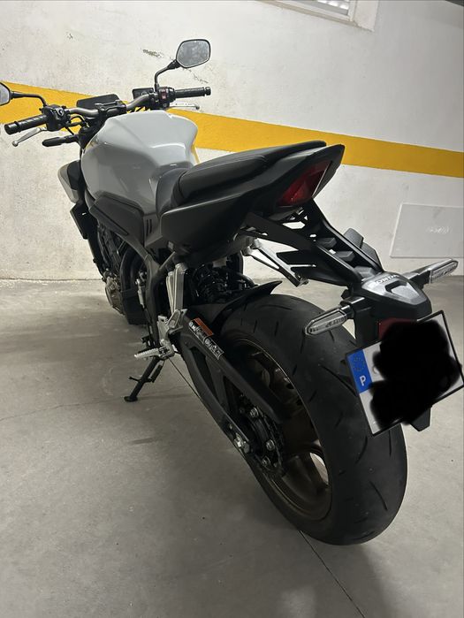 Honda cb 650 R e-clutch 35kw