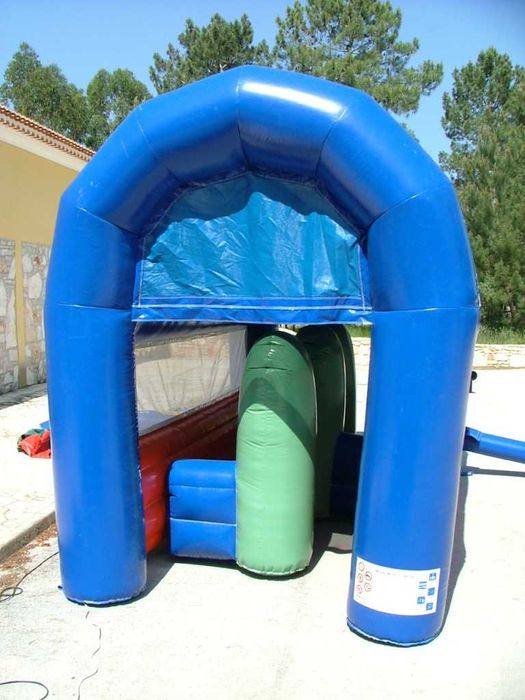 Insufláveis gincana de futebol