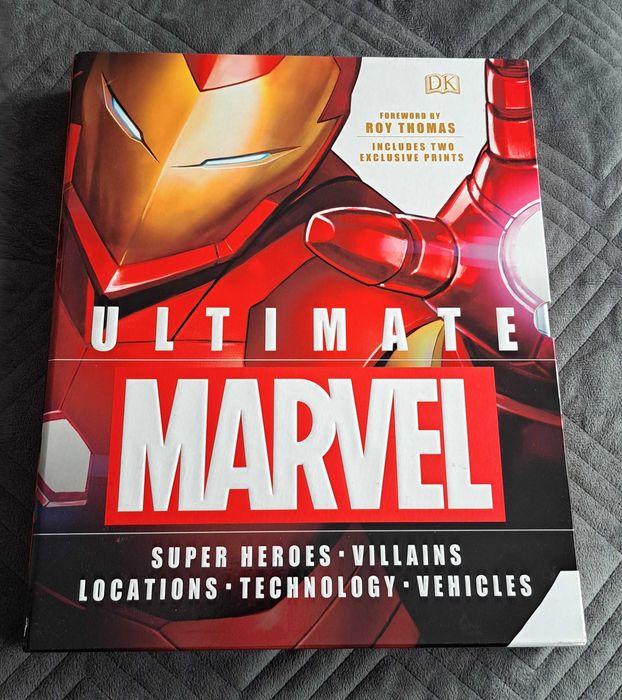 Livro Ultimate Marvel de Dk - Inglês - Capa Dura - Novo!
