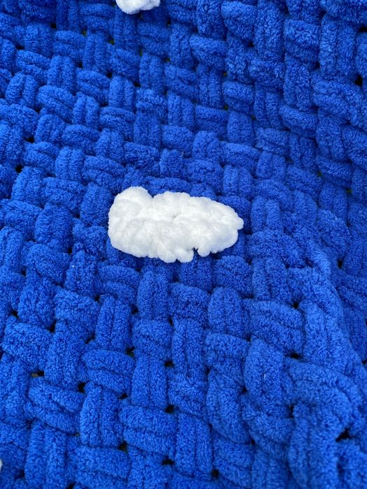 Плюшевий вʼязаний плед