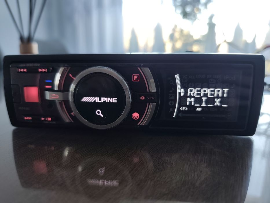Radio samochodowe Alpine Ida 301RR USB, AUX, Bluetooth  iPod