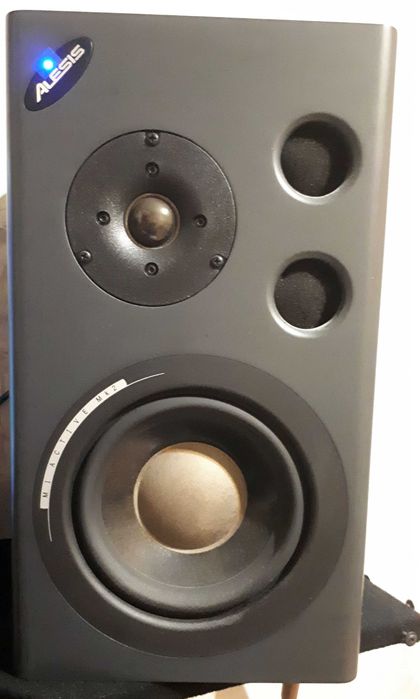 Студийные мониторы Alesis M1 Active MKII
