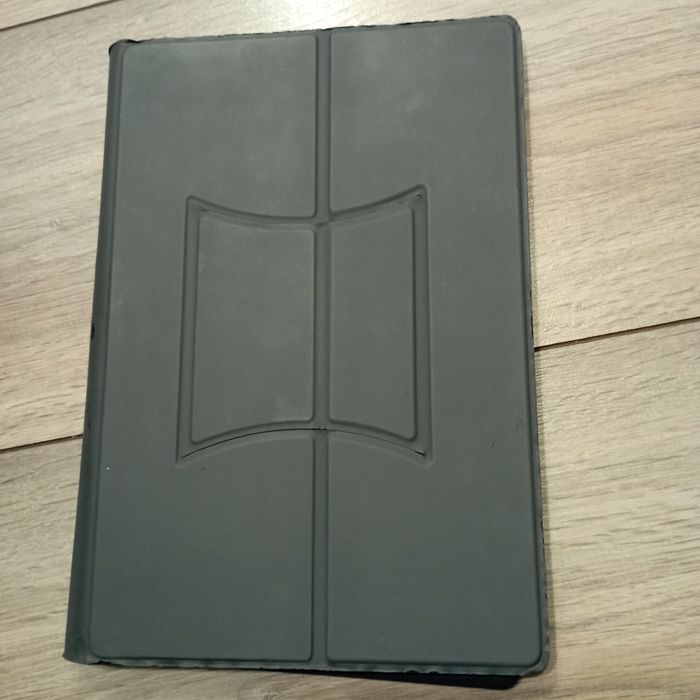 клавіатура - чохол для планшету