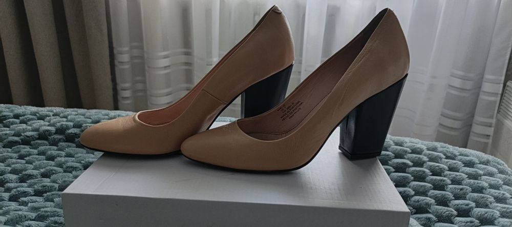 Туфлі товстий каблук H&M