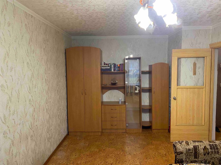 квартира подобово