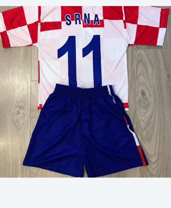 Супер розпродаж футбольних форм для дітей