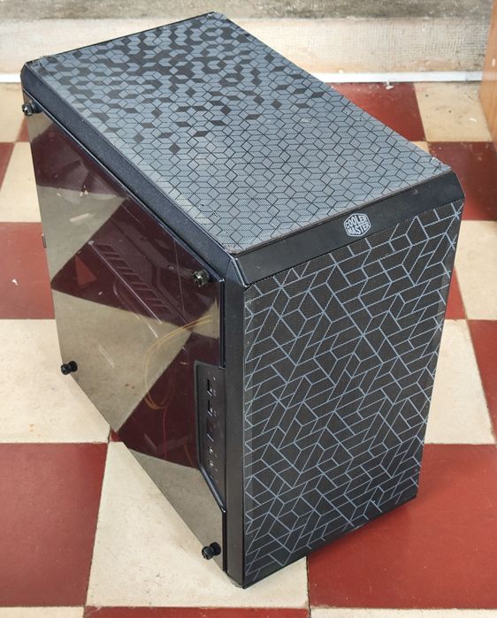 Gaming pc, Ryzen 5 1600, 12gb ram, rx 580 4gb