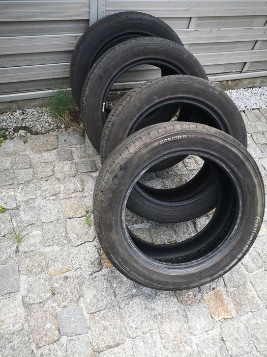 Opony Continental ContiPremiumContact 2  225/50 R 17