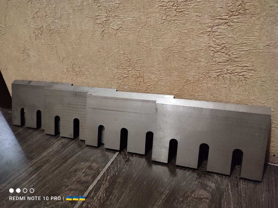 Ножі для промислового обладнання, садового та господарського