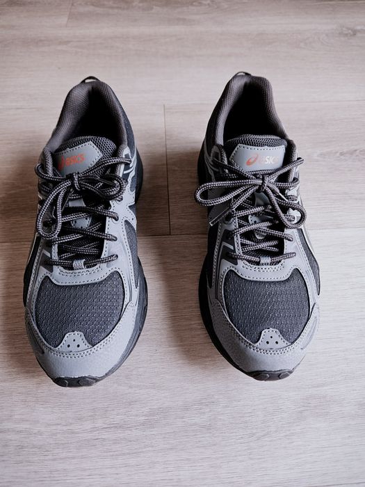 Ténis Asics Gel-venture 6