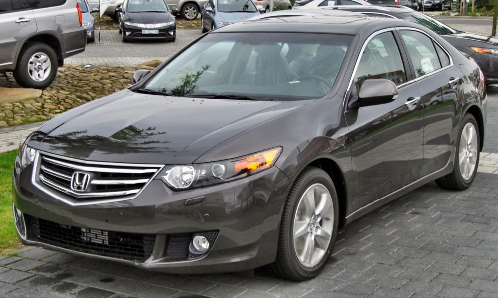 Запчастини Honda accord 8 2.4 бенз розборка кузов мотор акпп двері