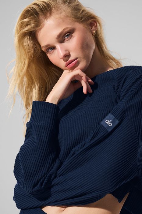 Жіночий костюм Alo Yoga Muse Suit Hoodie and Sweatpant Black