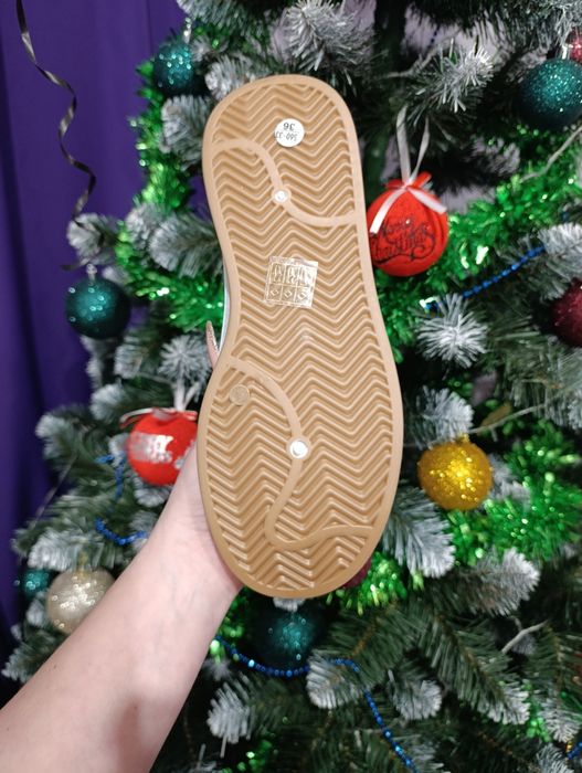 Кросівки зимові на 40 41 42  повномірні тедді жіночі зимові