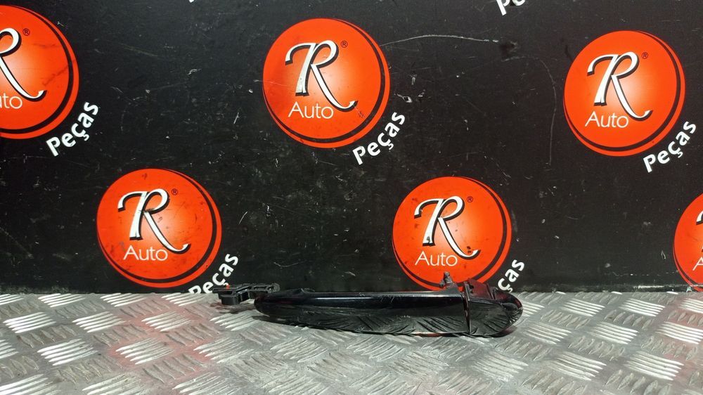 Puxador Exterior Frente Direito Bmw 1 (E87)