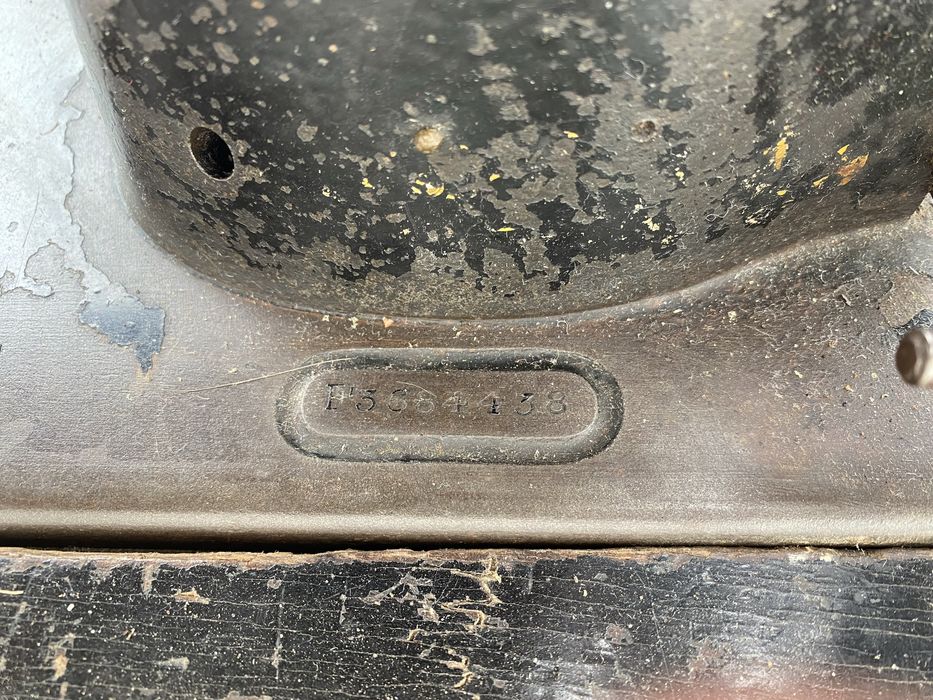 Швейна машинка zinger