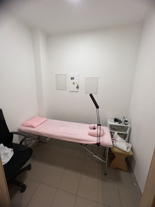 Аренда комнаты в Парикмахерской  мастерам татуажа, массажиста и т.д.