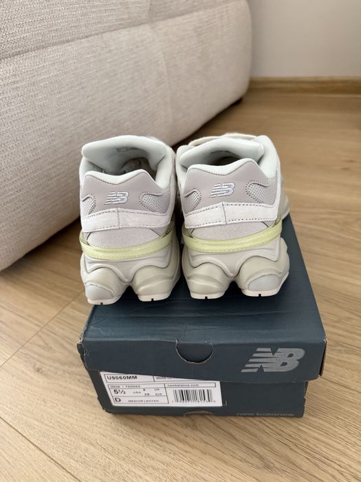 New balance 9060