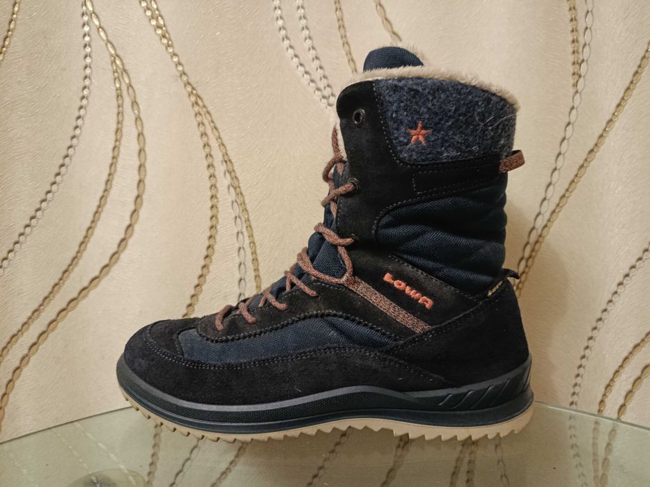 Водостойкие термо ботинки Lowa Gore-Tex на меху стелька 25,5 см