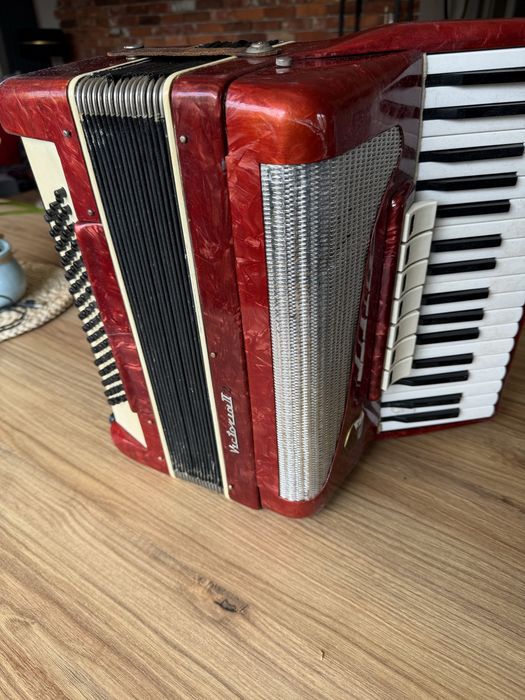 Akordeon Victoria