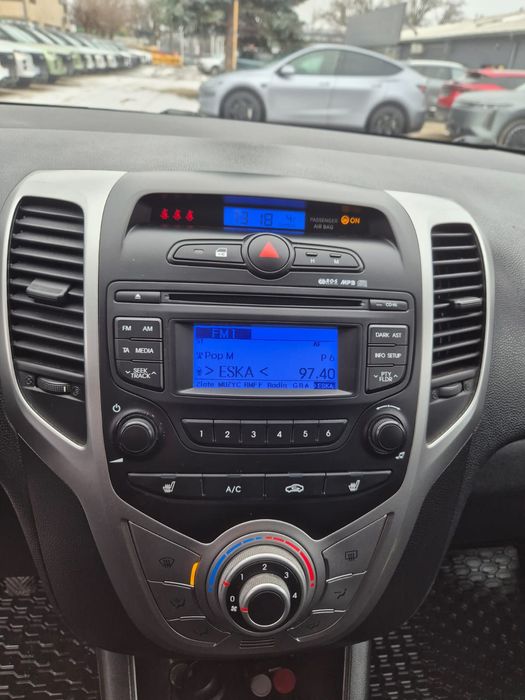 Hyundai ix20 po drobnej szkodzie parkingowej