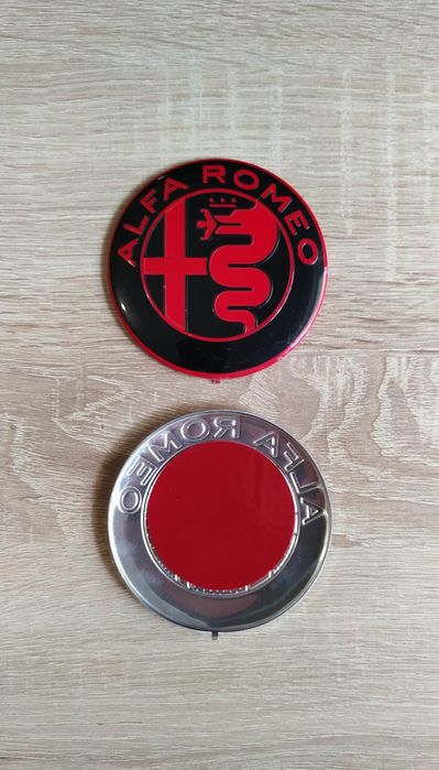 Símbolos Alfa Romeo Capô/Mala 74mm