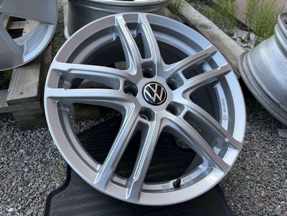 Диски R17 5x112 VW Passat Golf Skoda 5 112