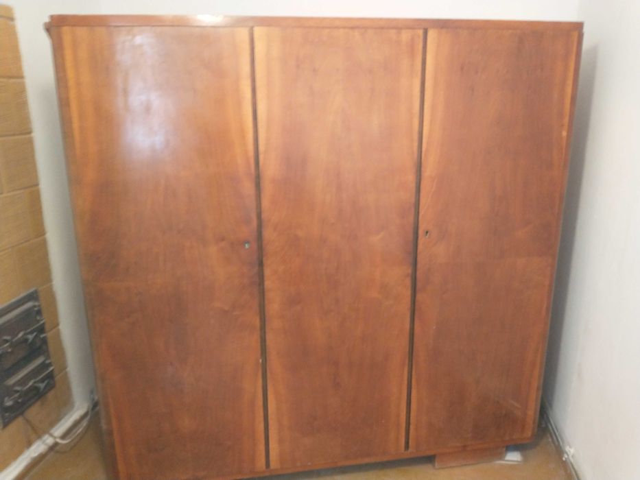 Zabytkowa szafa 1959r