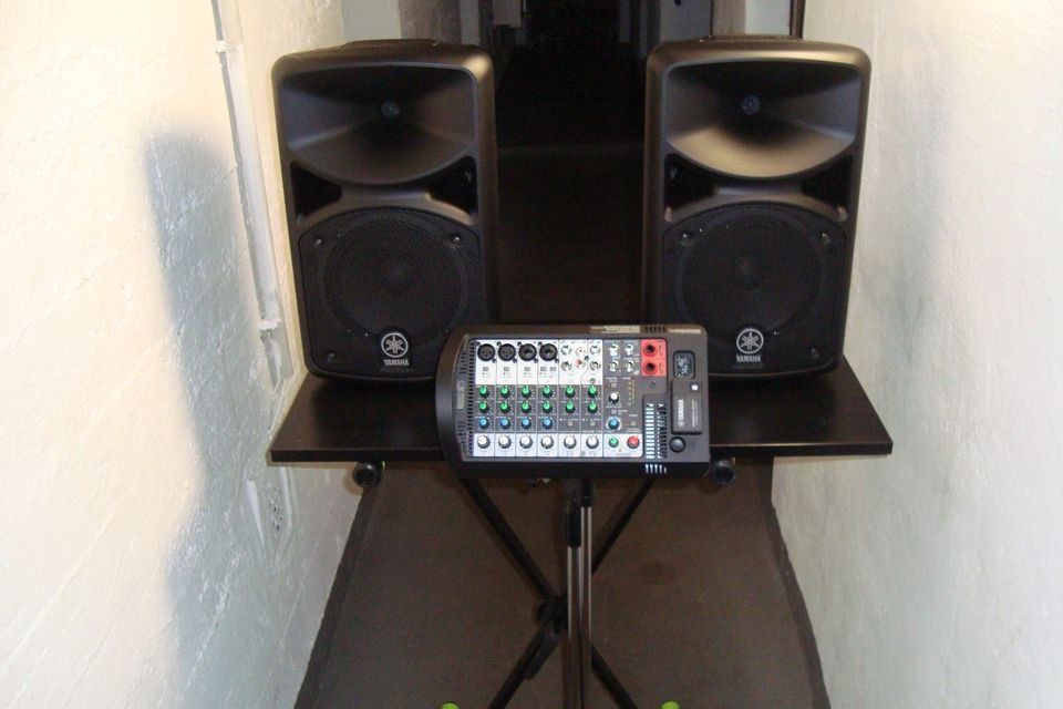 Mini system PA Yamaha Stagepas 400 BT