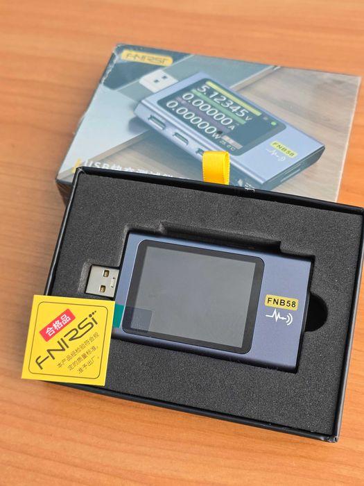 Usb тестер Fnirsi FNB58, блютуз версія