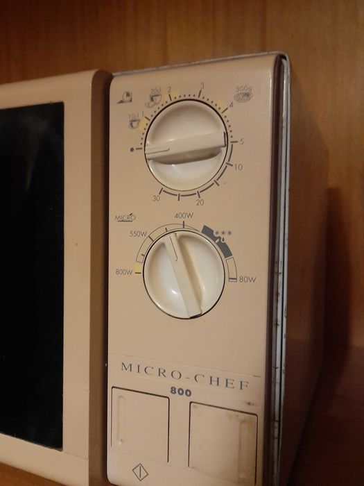 Microondas com grill usado