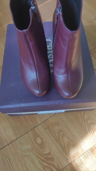 Жіночі демісезонні черевики