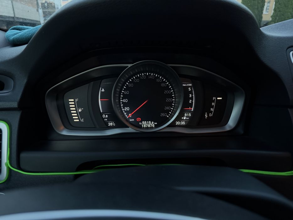 Volvo V70 2016 VIN YV1BW73CDG1375535 фото оголошення 5 з 11